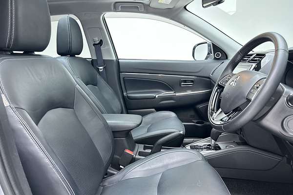 2023 Mitsubishi ASX Exceed XD thumb-12