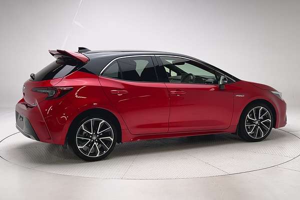 2022 Toyota Corolla ZR Hybrid ZWE219R thumb-2