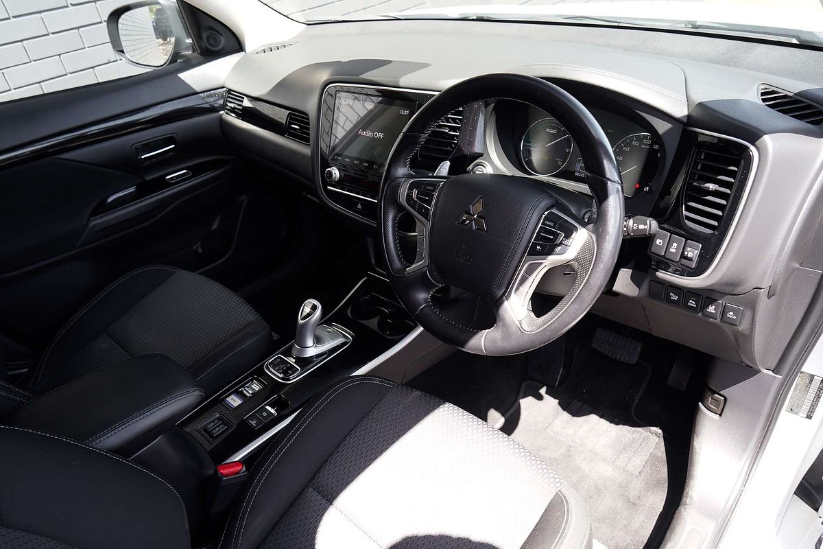 2021 Mitsubishi Outlander PHEV ES ZL