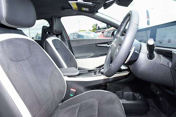 2024 Kia EV6 GT-Line CV thumb-11