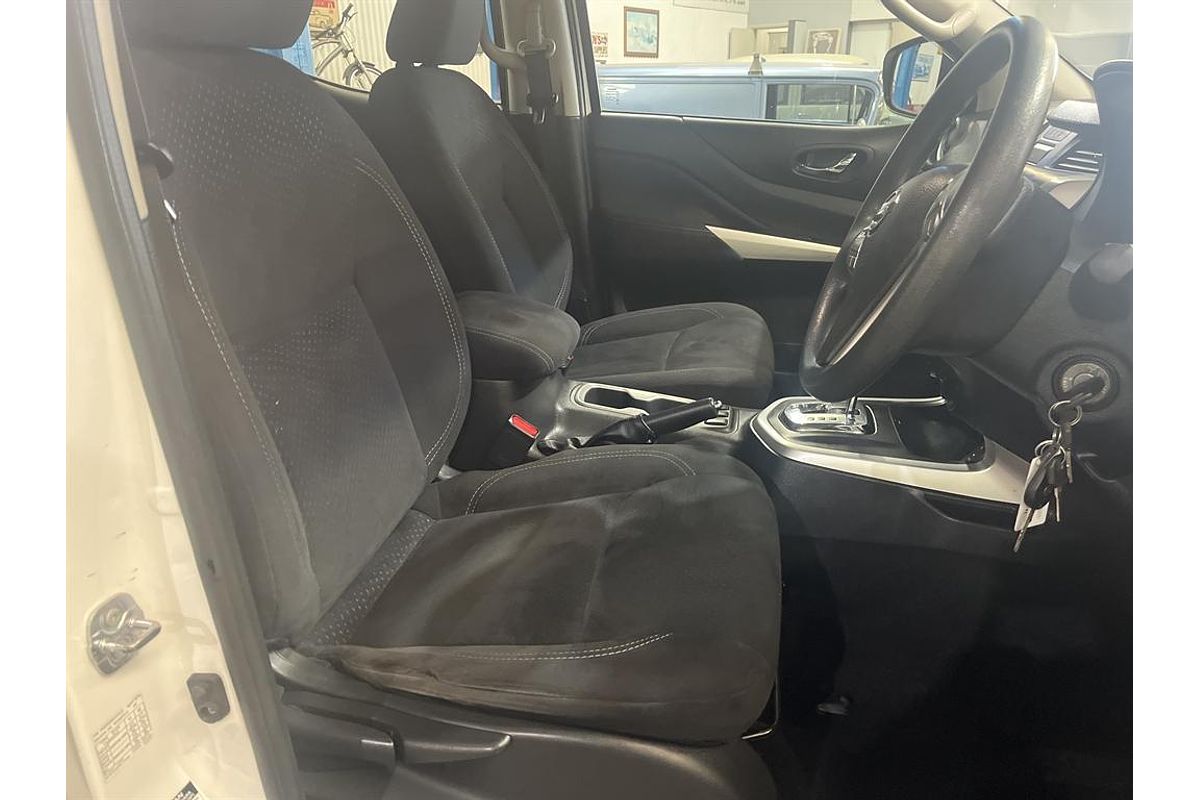 2015 Nissan Navara RX (4x4) NP300 D23 4X4