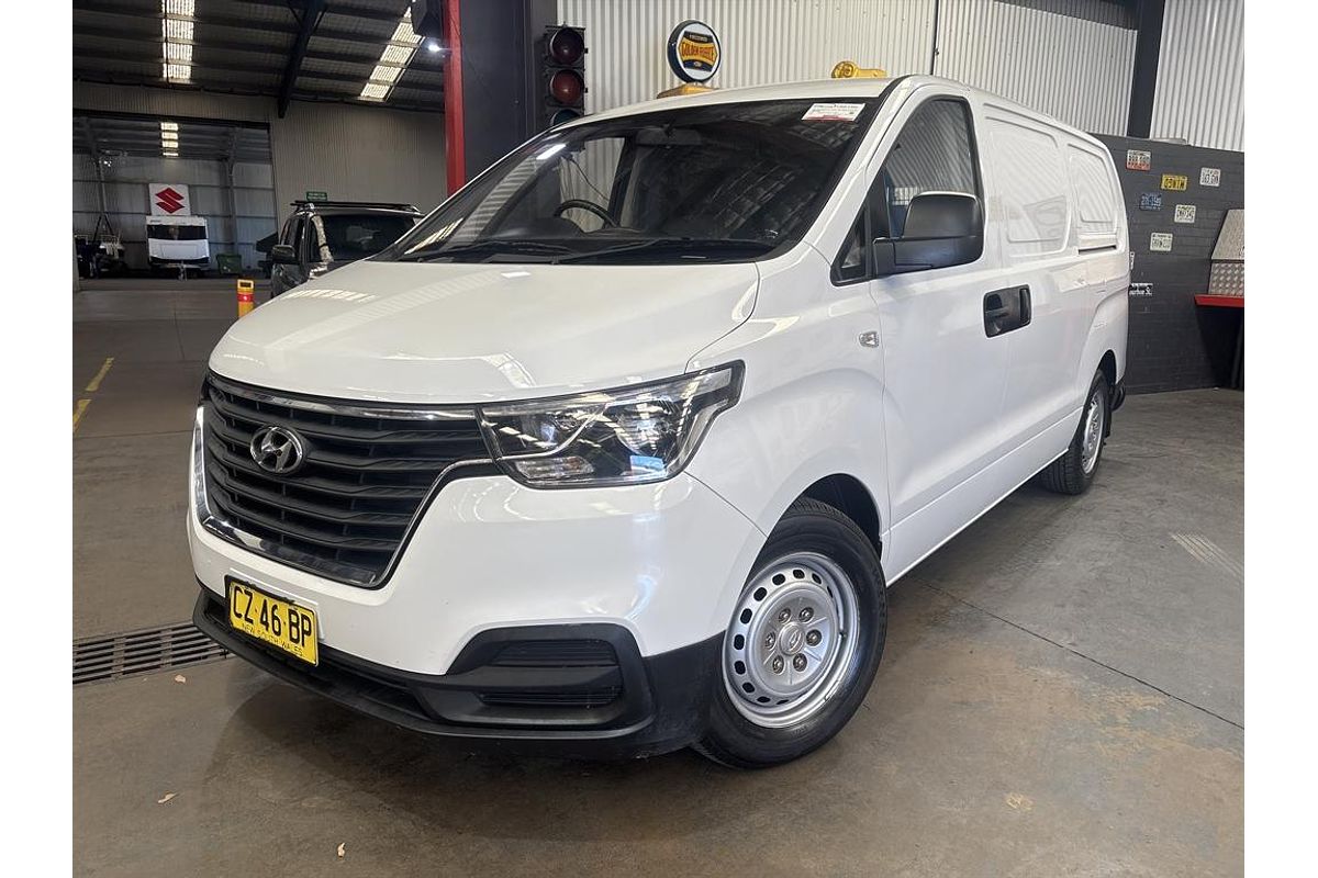 2020 Hyundai iLoad 3S TWIN SWING TQ4 MY20