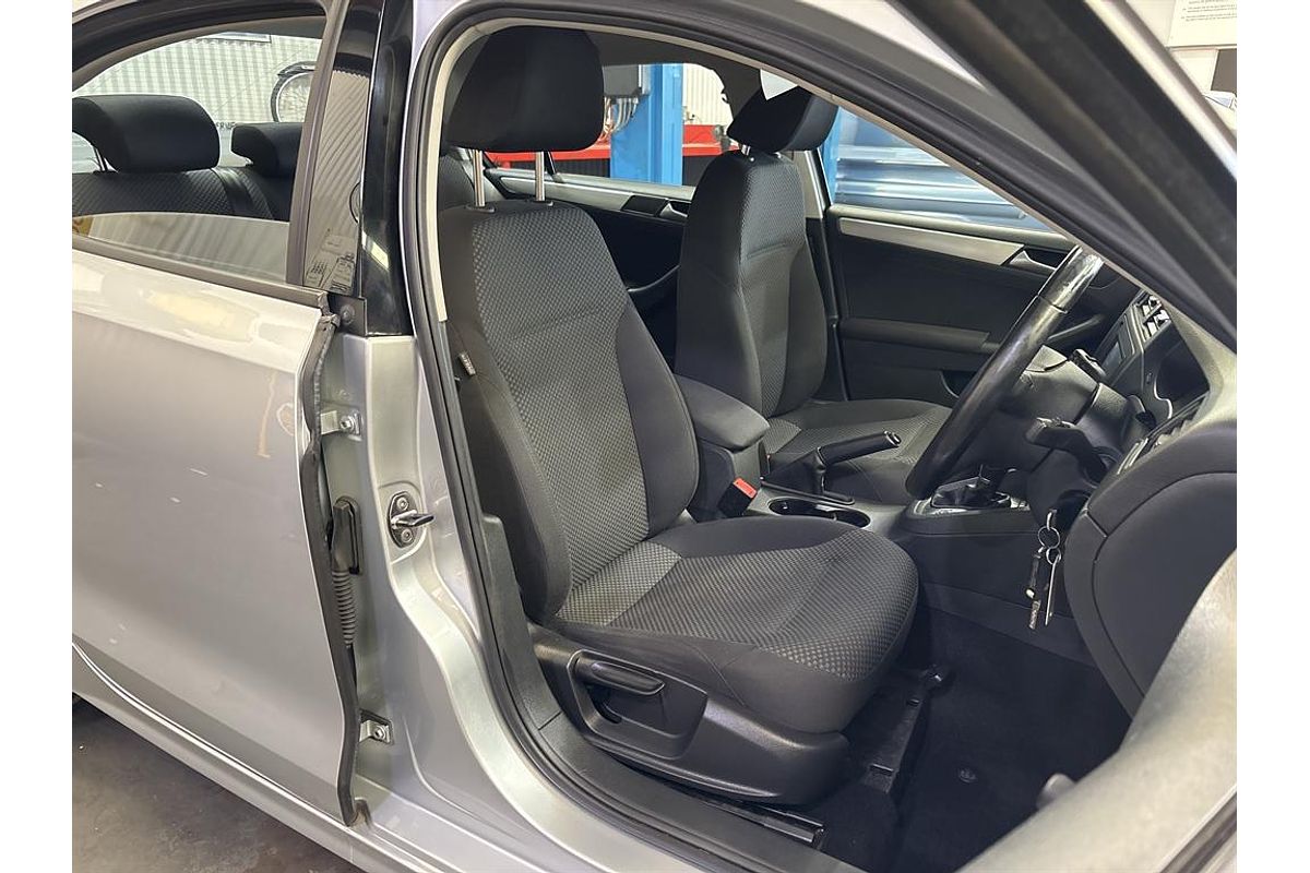 2012 Volkswagen Jetta 118 TSI 1KM MY12