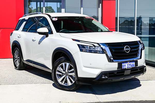 2022 Nissan Pathfinder Ti R53