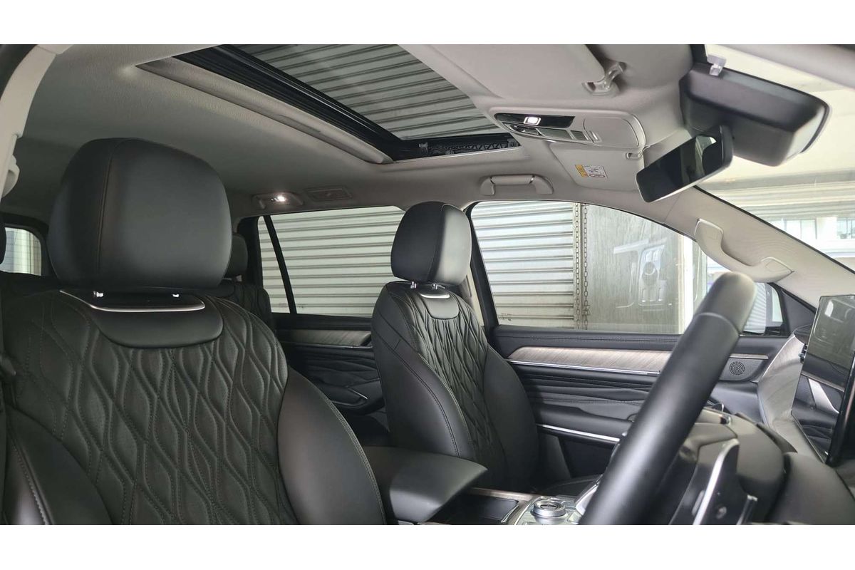 Tank 500 Luxury HEV 4X4