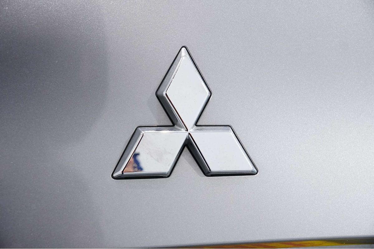 2022 Mitsubishi Outlander LS ZM