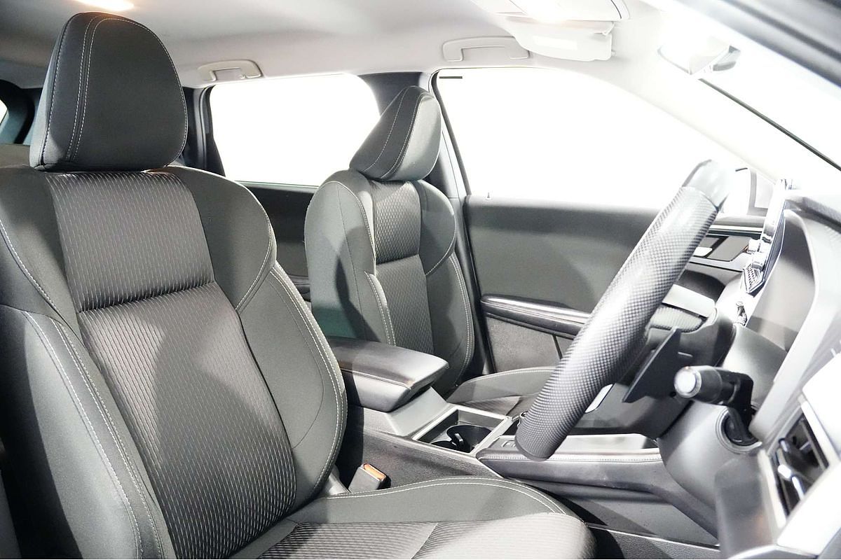 2022 Mitsubishi Outlander LS ZM