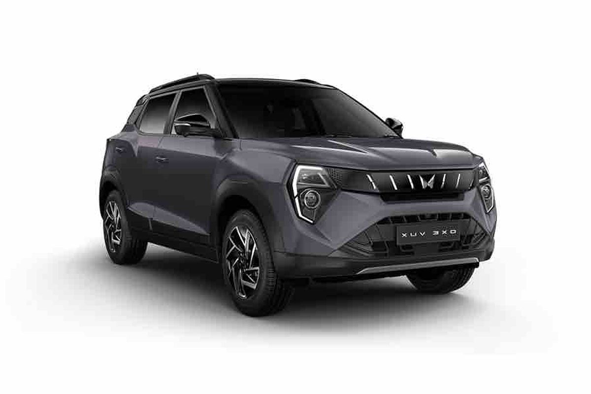 2025 Mahindra XUV3XO AX5L