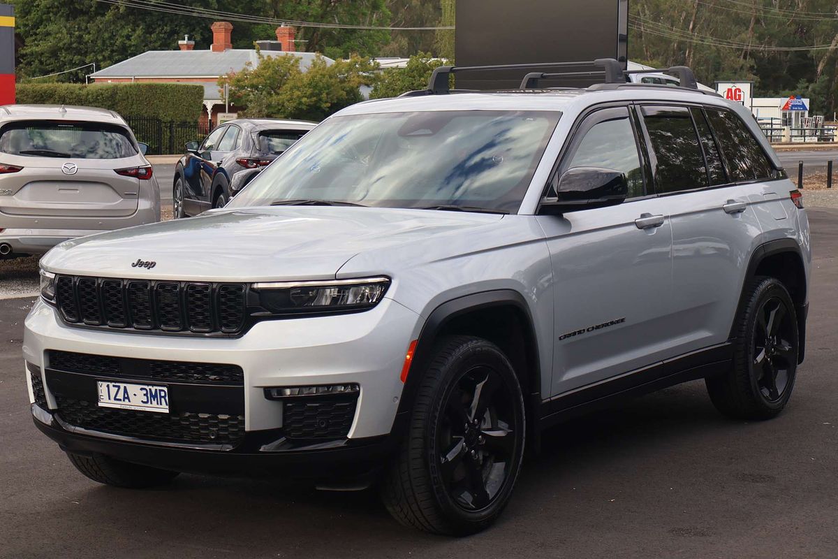 2022 Jeep Grand Cherokee Night Eagle WL