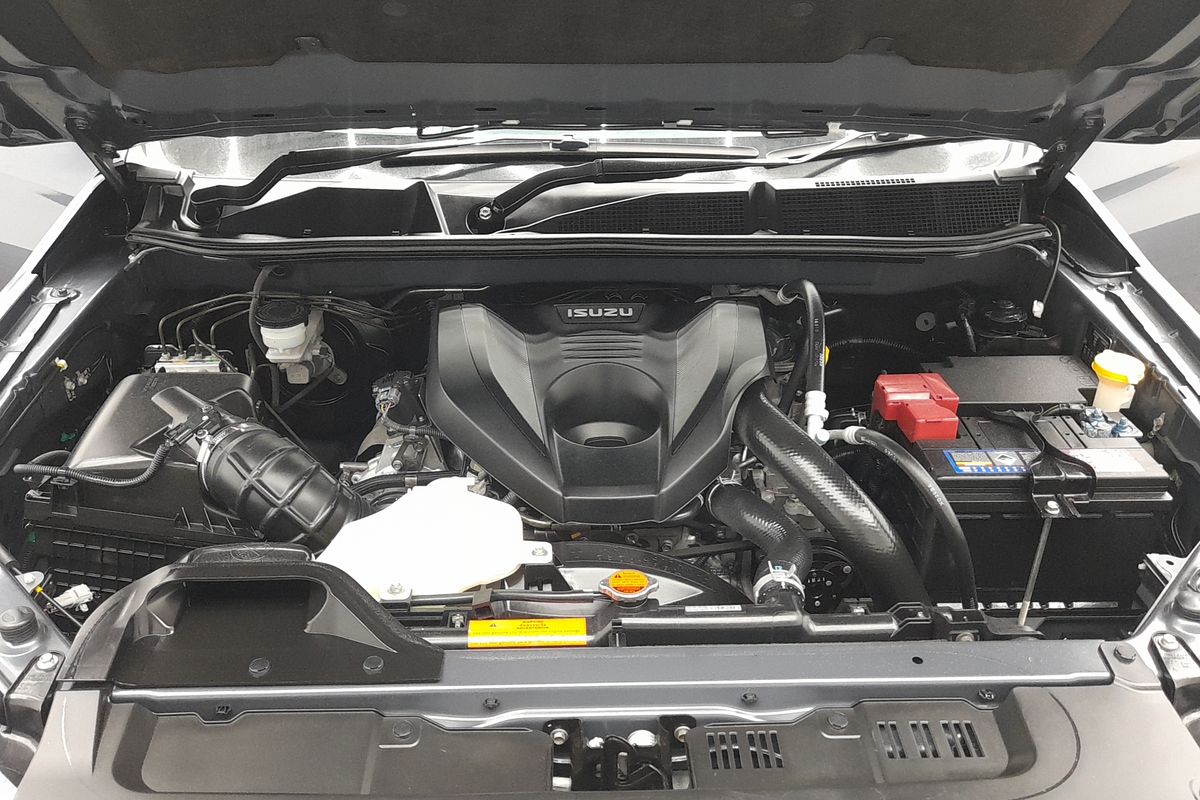 2021 Isuzu D-MAX SX High Ride  Rear Wheel Drive