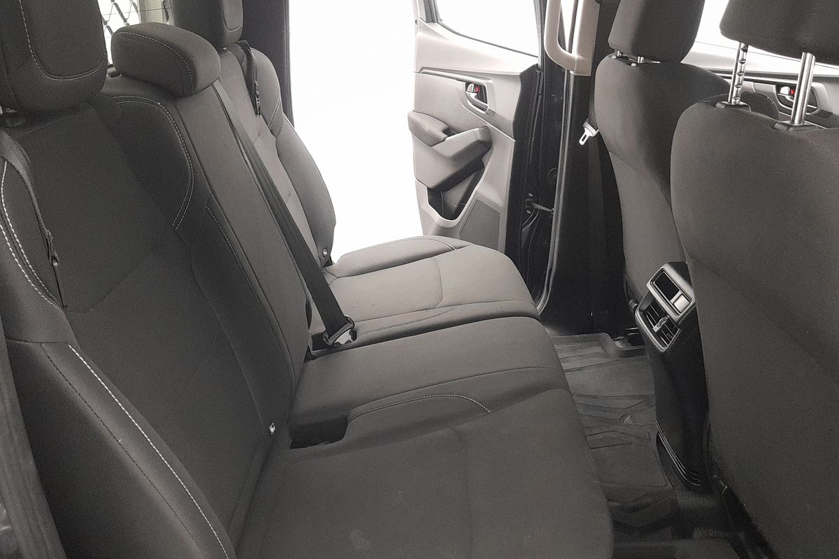 2021 Isuzu D-MAX SX High Ride  Rear Wheel Drive