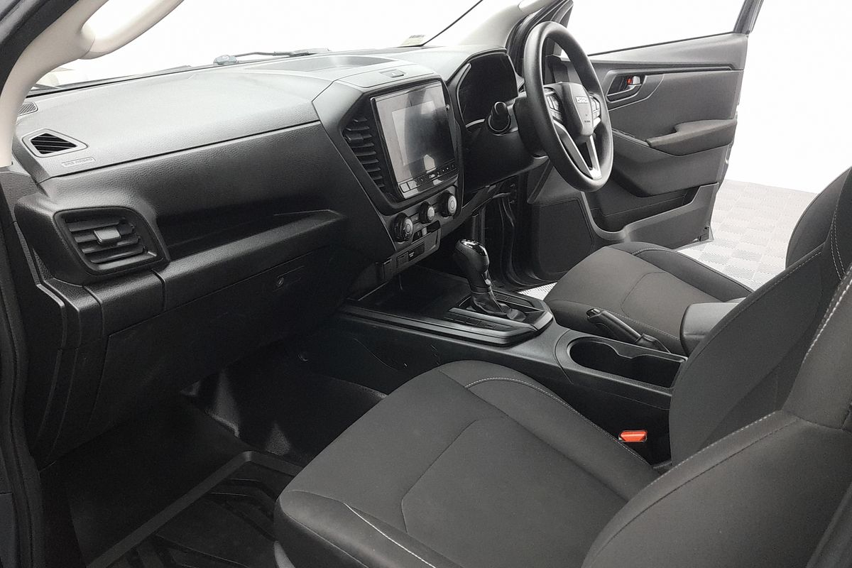 2021 Isuzu D-MAX SX High Ride  Rear Wheel Drive