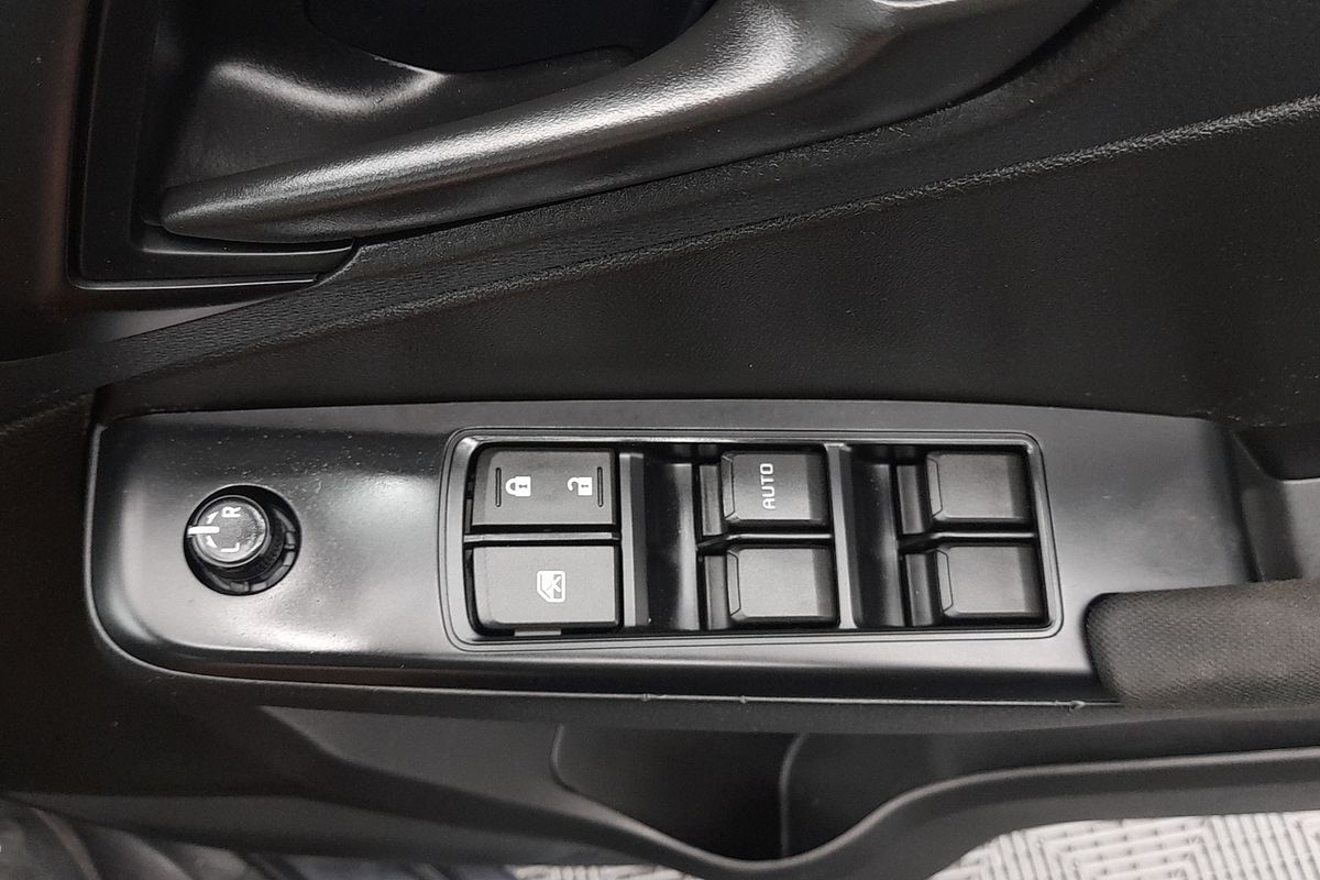 2021 Isuzu D-MAX SX High Ride  Rear Wheel Drive