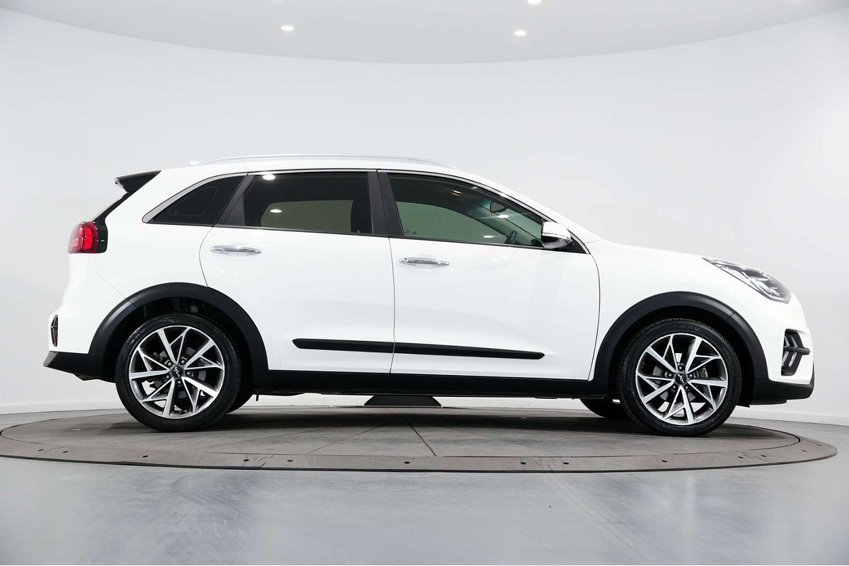2021 Kia Niro Hybrid Sport DE