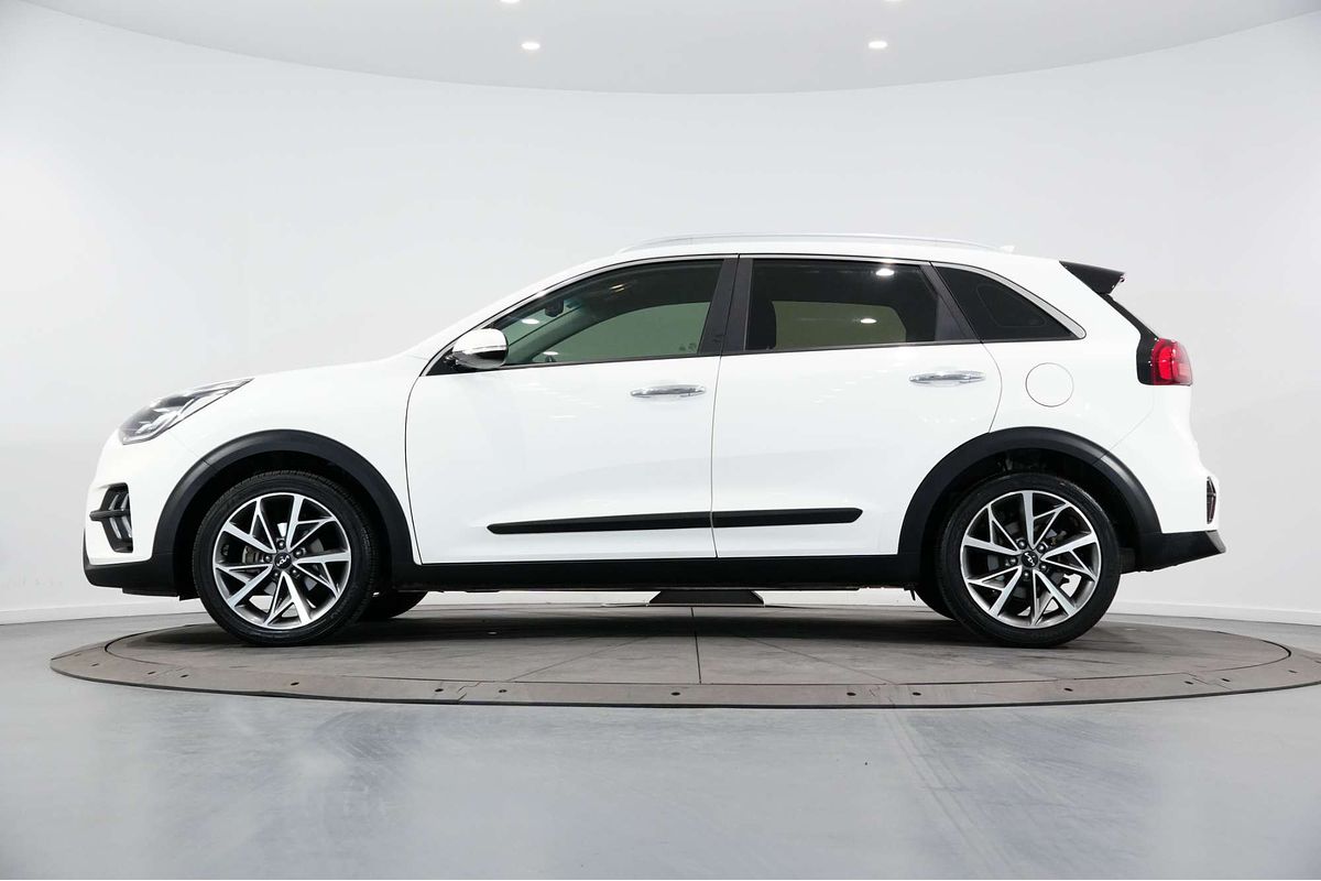 2021 Kia Niro Hybrid Sport DE
