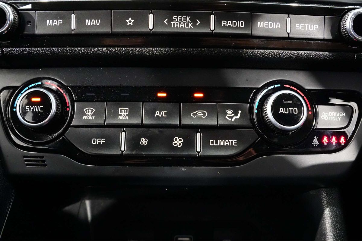 2021 Kia Niro Hybrid Sport DE