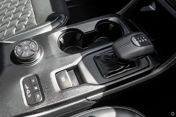 2025 Ford Everest Platinum 3.0L thumb-14