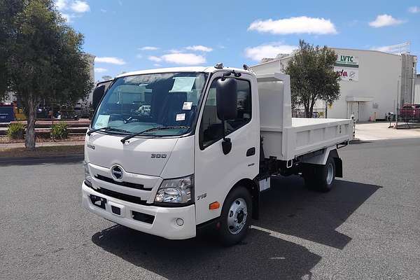 2025 Hino 716 - 300 Series