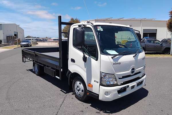 2025 Hino 616 - 300 Series