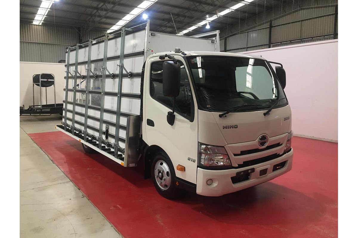 2025 Hino 300 616