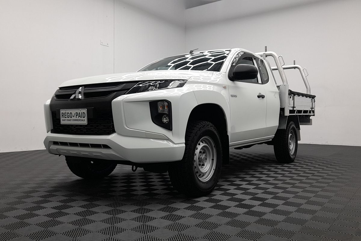 2019 Mitsubishi Triton GLX ADAS MR 4X4