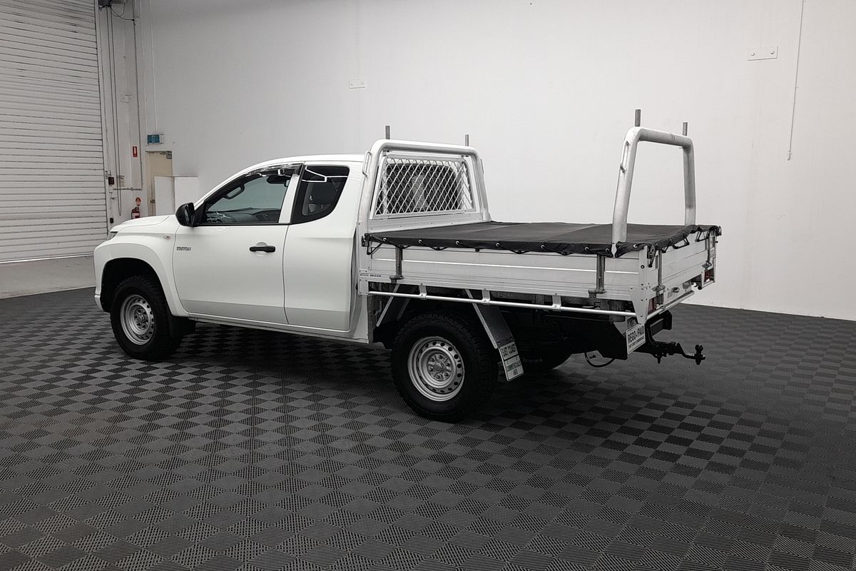 2019 Mitsubishi Triton GLX ADAS MR 4X4