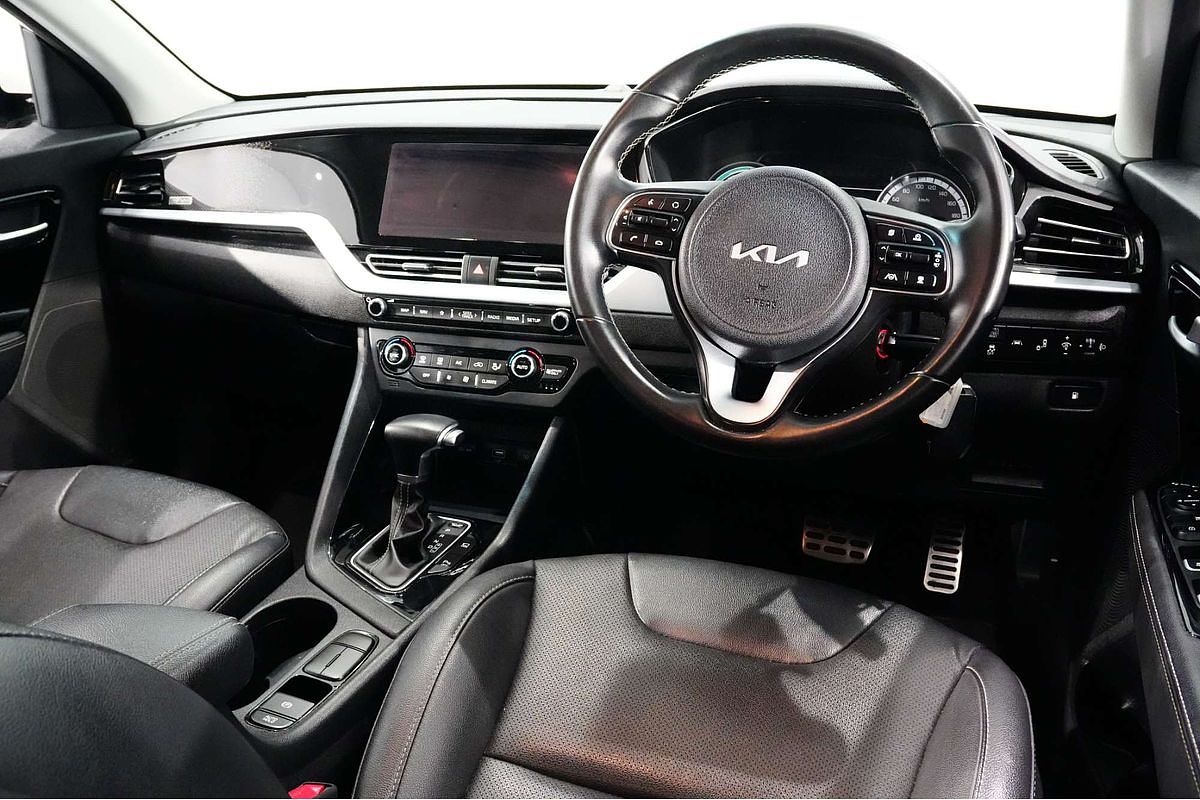 2021 Kia Niro Hybrid Sport DE