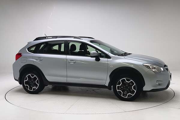 2014 Subaru XV 2.0i G4X thumb-3