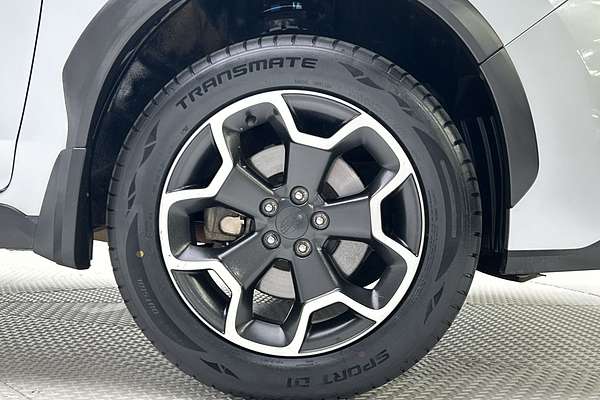 2014 Subaru XV 2.0i G4X thumb-9