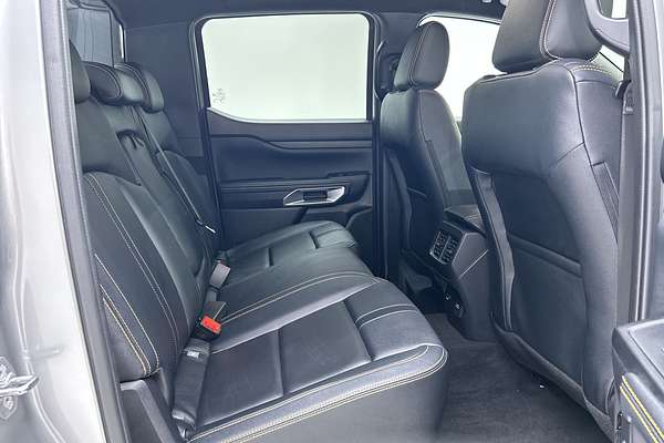 2025 Ford Ranger Wildtrak 4X4 3.0L thumb-11