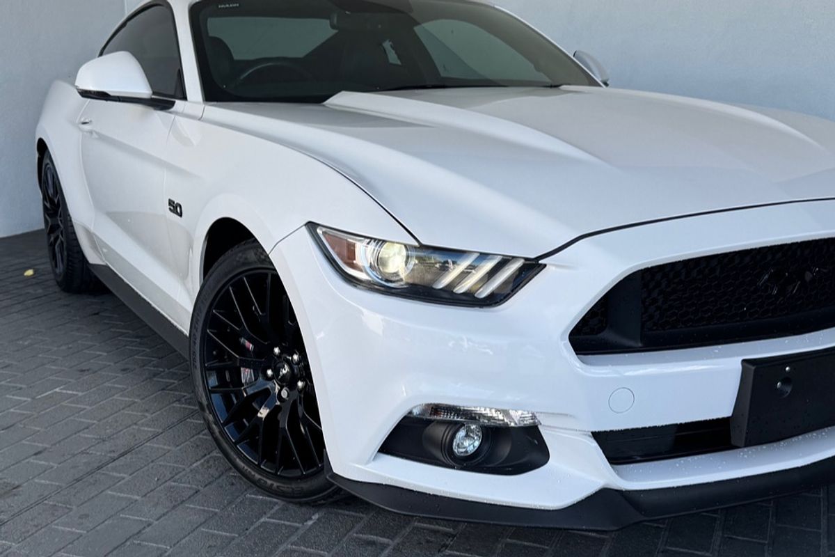 2017 Ford Mustang FASTBACK GT 5.0 V8 FM MY17