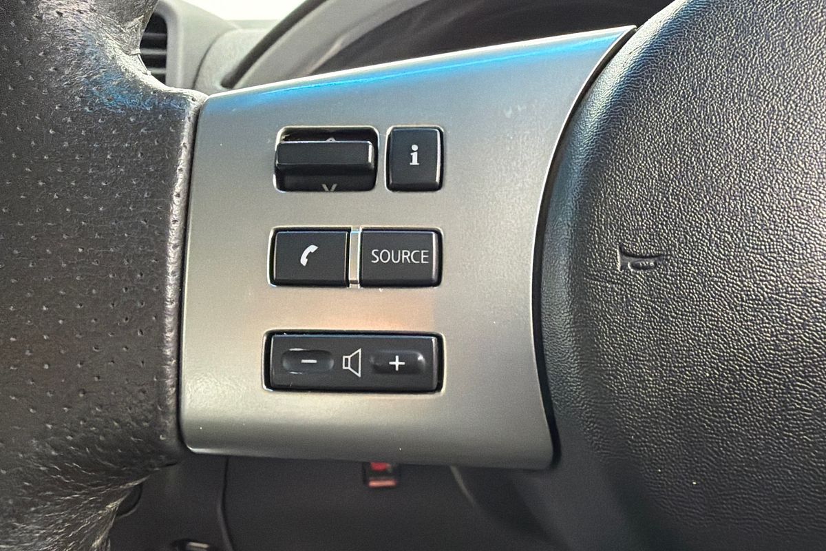 2012 Nissan Pathfinder ST R51