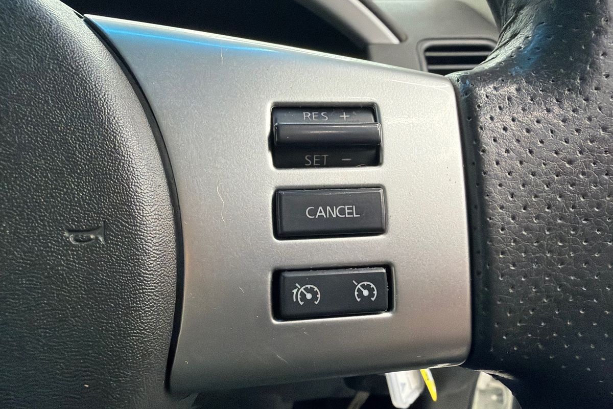 2012 Nissan Pathfinder ST R51