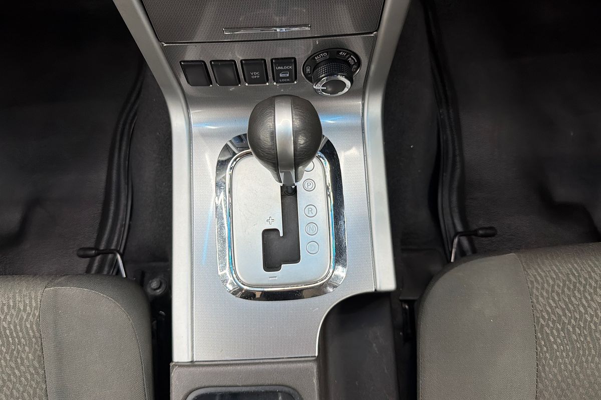 2012 Nissan Pathfinder ST R51