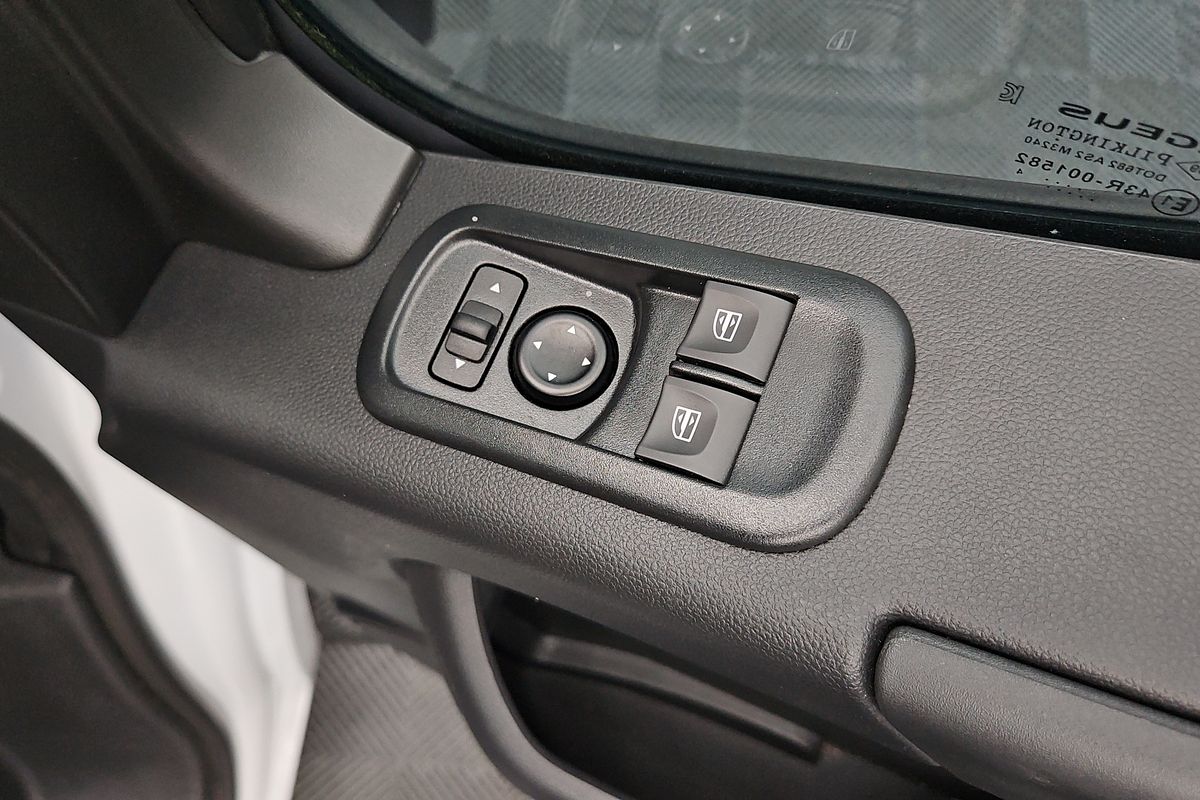 2024 Renault Master Pro 120kW X62 Phase 2 LWB Mid Roof