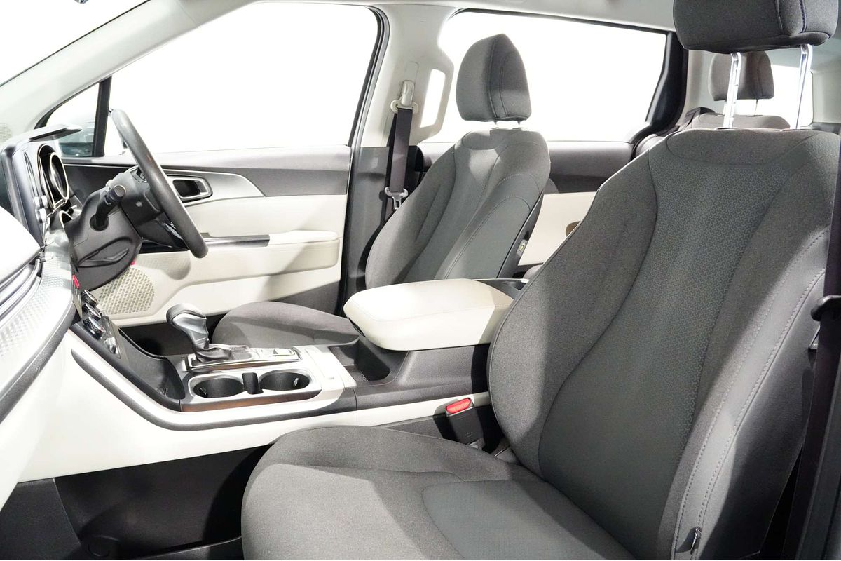 2021 Kia Carnival S KA4