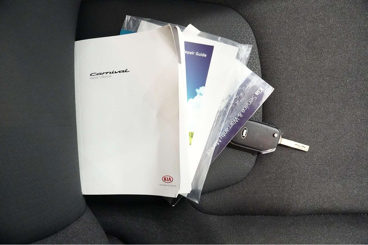 2021 Kia Carnival S KA4