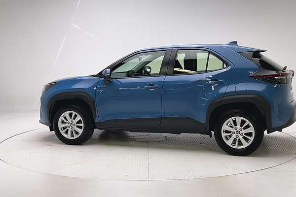 2023 Toyota Yaris Cross GX MXPJ10R thumb-5