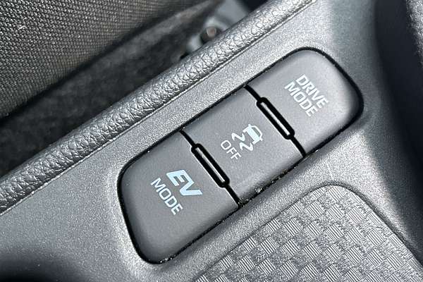 2023 Toyota Yaris Cross GX MXPJ10R thumb-16