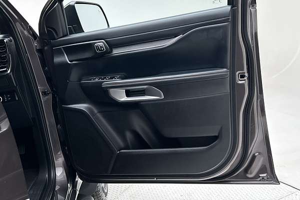 2024 Ford Everest Platinum 3.0L thumb-18