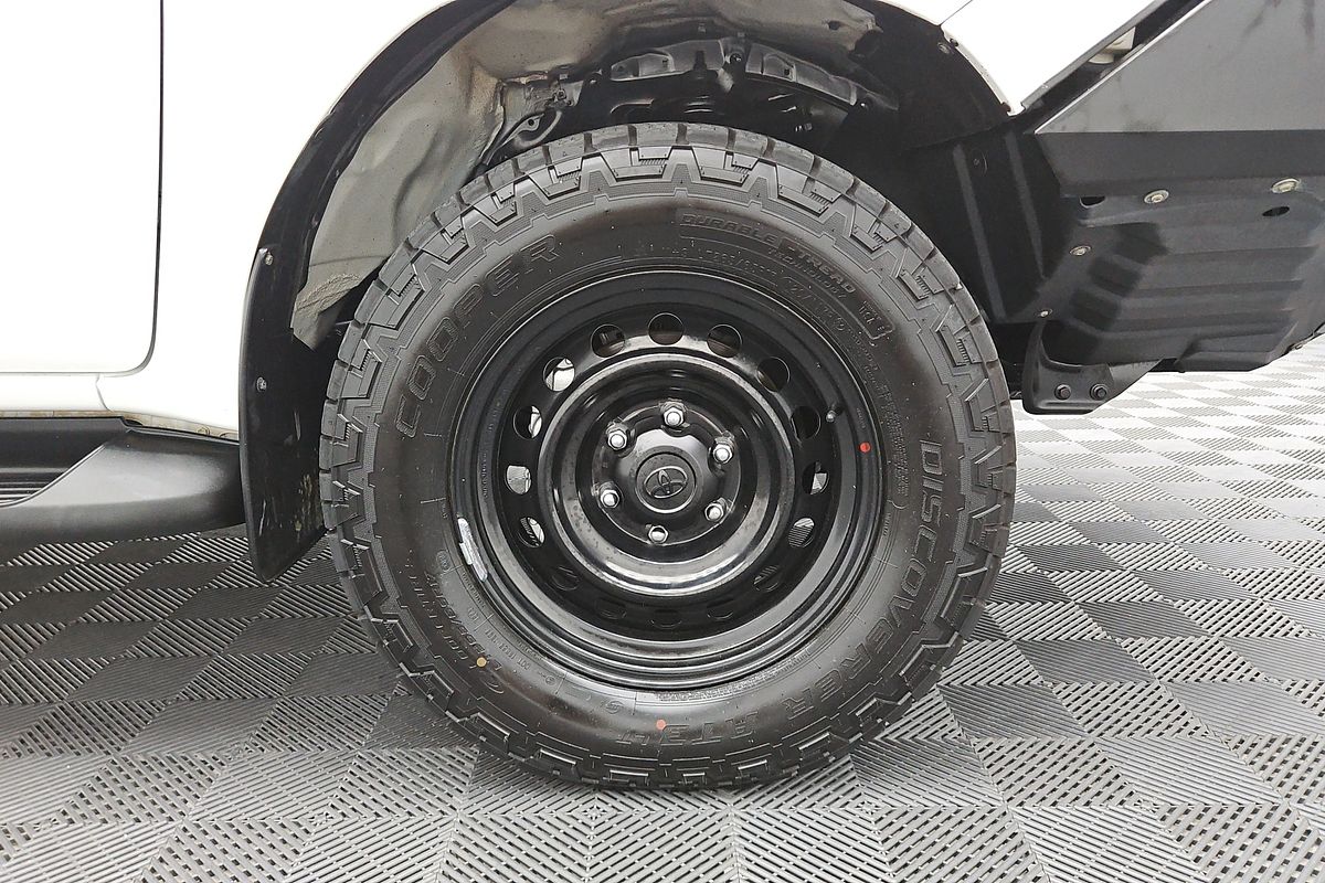 2022 Toyota Hilux SR GUN126R 4X4