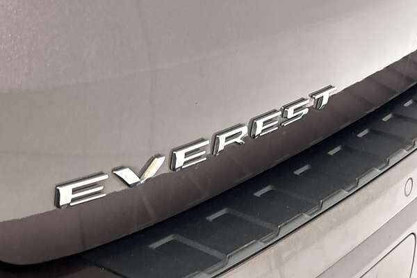 2024 Ford Everest Platinum 3.0L thumb-21