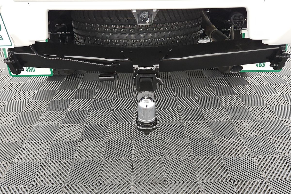 2022 Toyota Hilux SR GUN126R 4X4