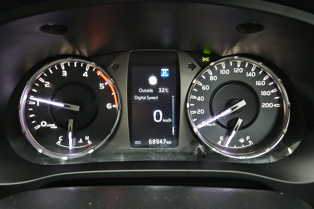 2022 Toyota Hilux SR GUN126R 4X4