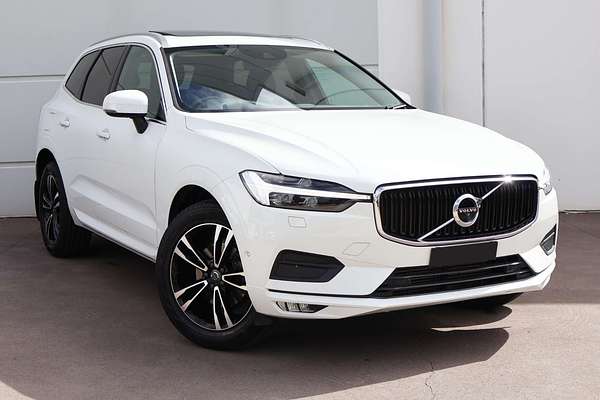 2021 Volvo XC60 T5 Momentum