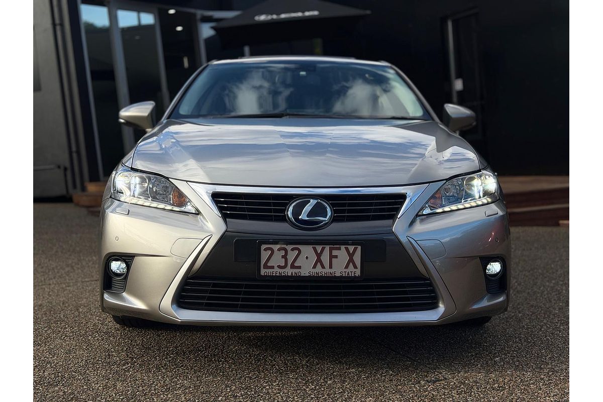 2017 Lexus CT CT200h Sports Luxury ZWA10R