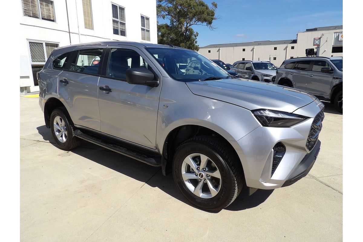 2025 Isuzu MU-X LS-M