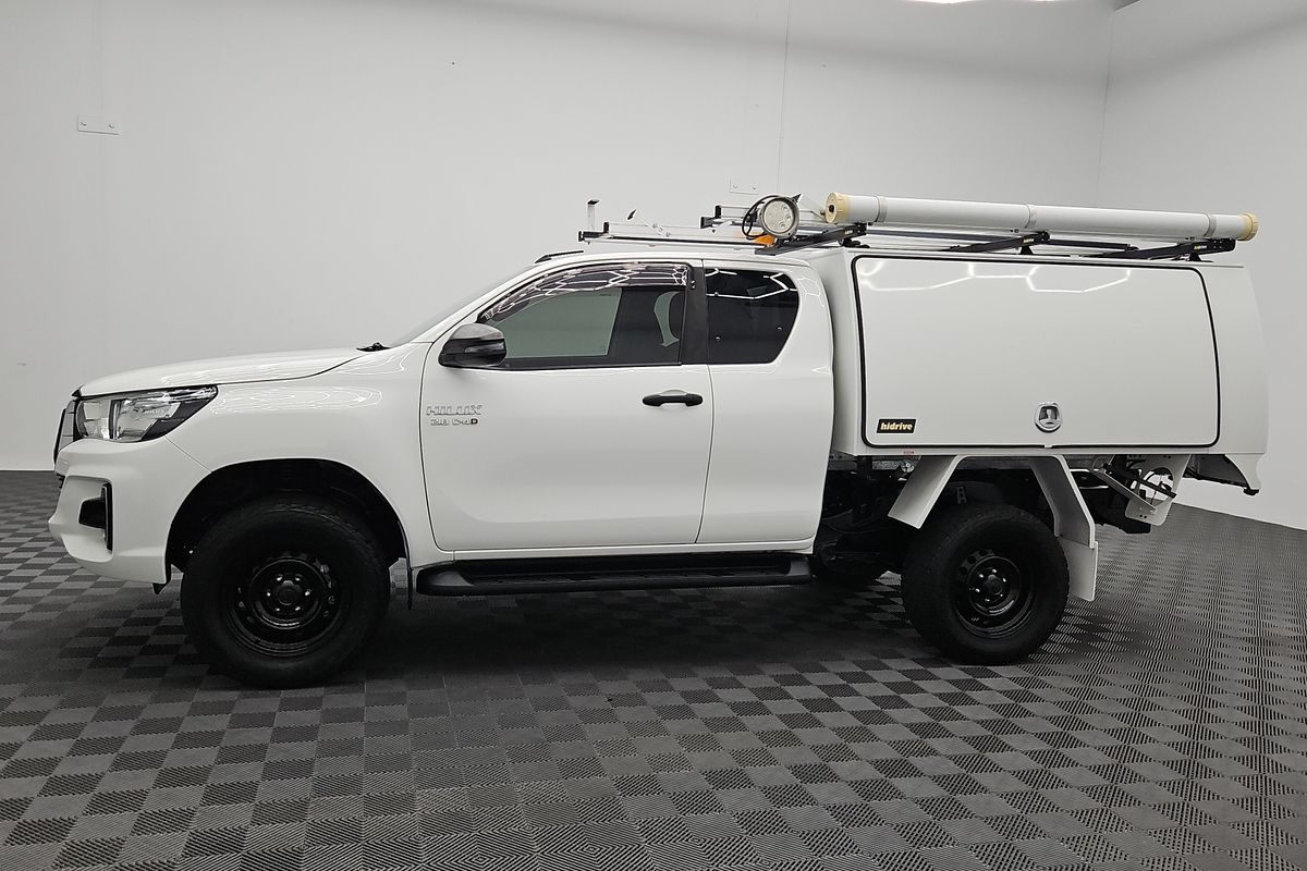 2019 Toyota Hilux SR GUN126R 4X4