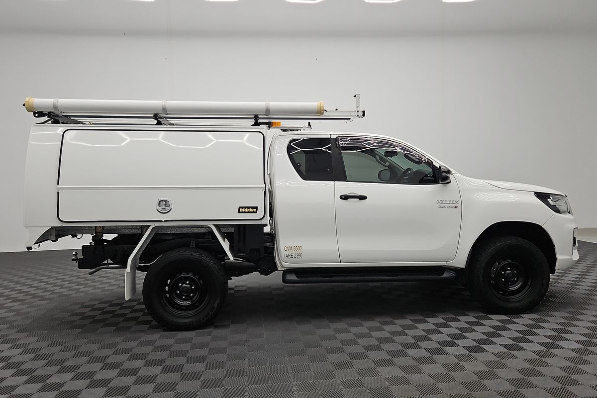 2019 Toyota Hilux SR GUN126R 4X4