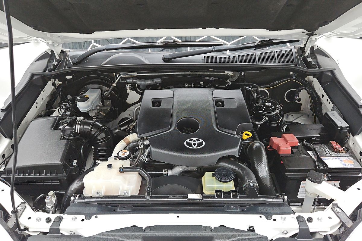 2019 Toyota Hilux SR GUN126R 4X4